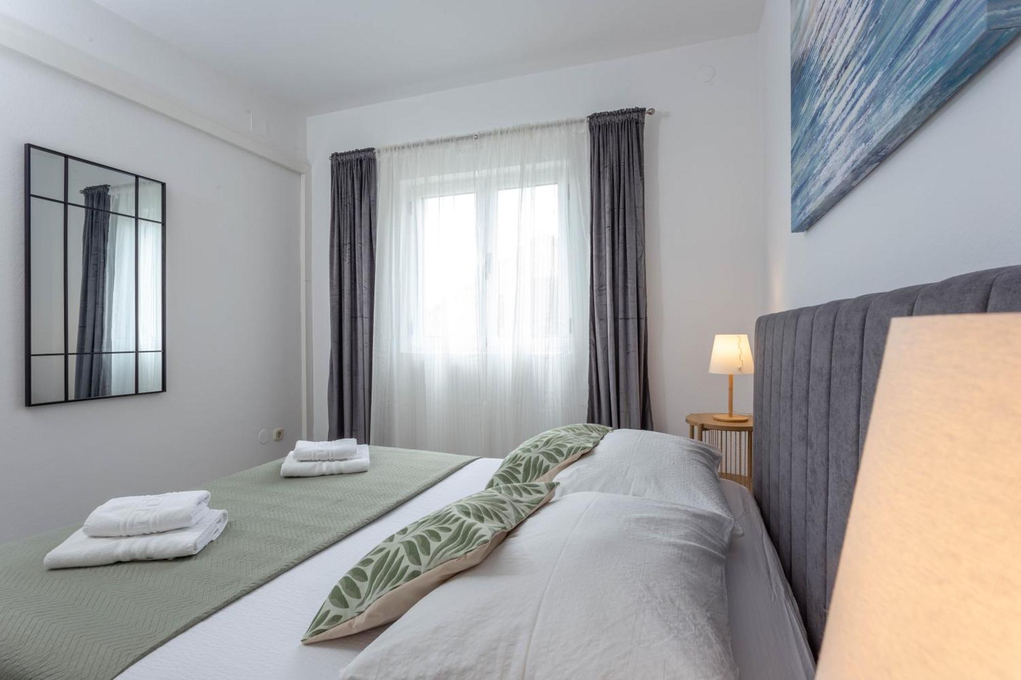 Apartments Anita Hvar Town Luaran gambar